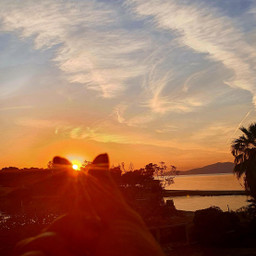 lyne21 lighteffectspace goldenhour sunset seaside seaview clouds sky freetoedit pcchasinglight chasinglight
